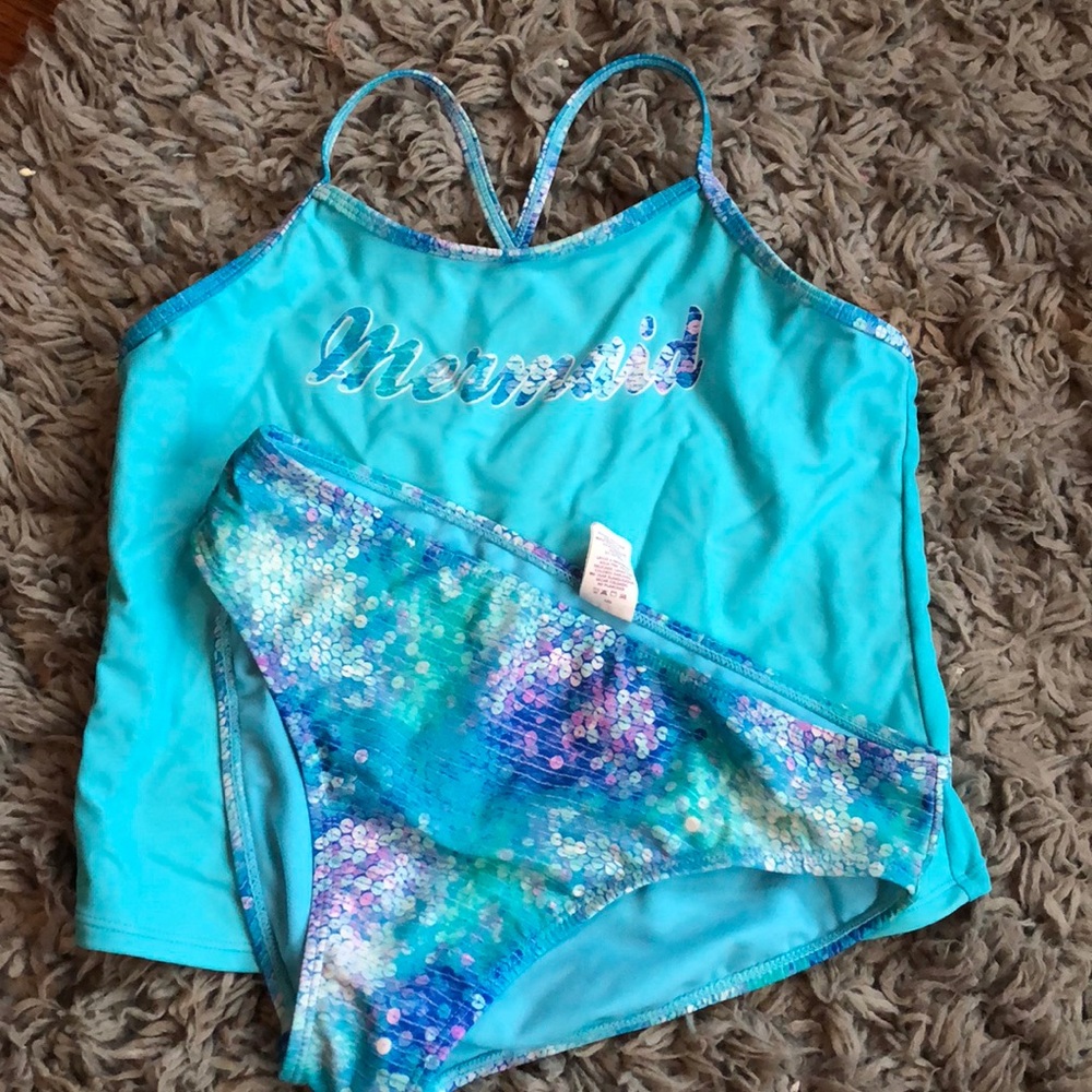 Girls bathing suit